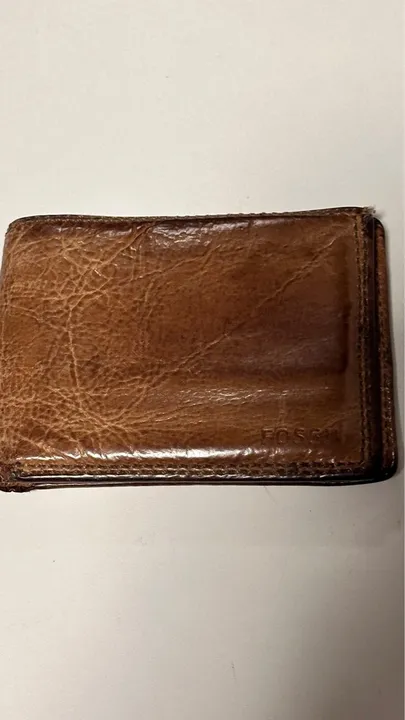Carteira de Couro Masculina Fossil (couro legítimo)