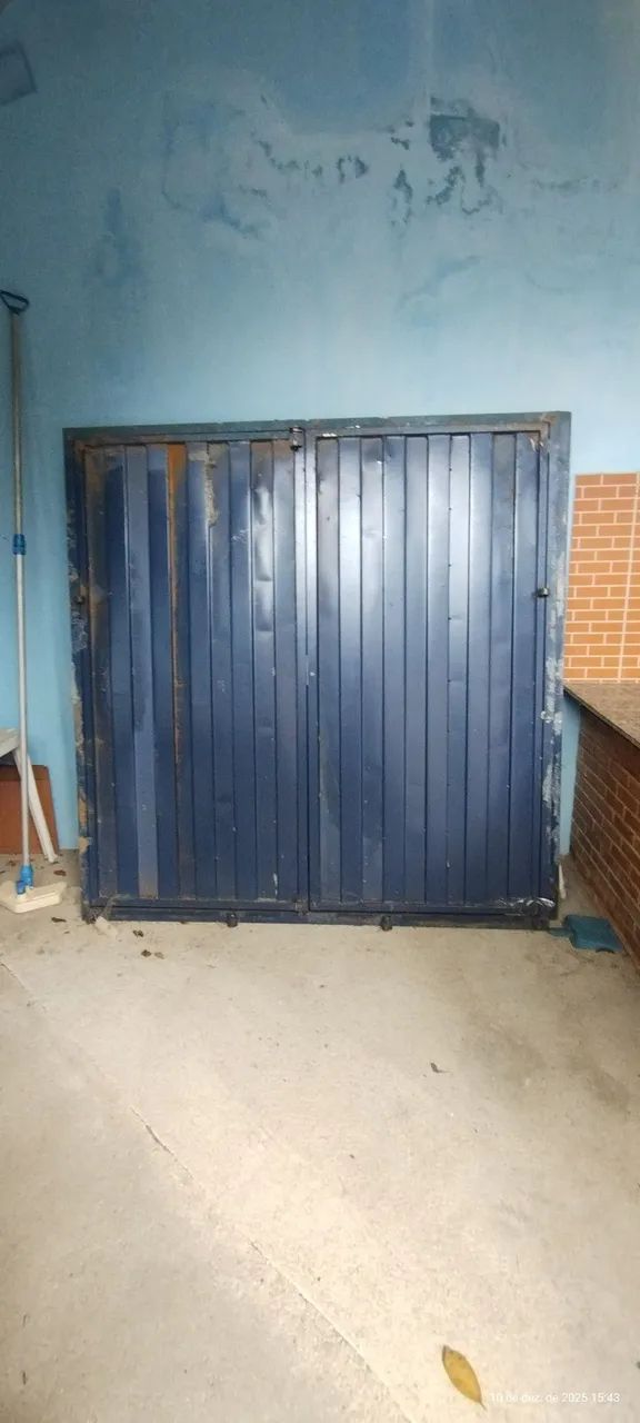 Vendo portão 2m(L) X 2,10(A)64960500050689120