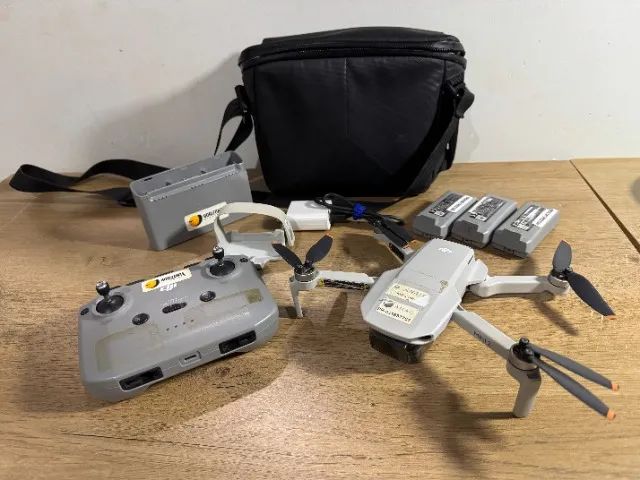 Drone DJI mini2 combo fly more controle e 03 baterias
