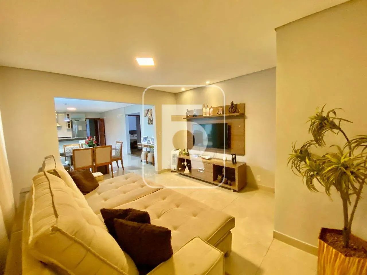 Casa à venda, 3 quartos, 1 suíte, 4 vagas, Santa Clara - Conselheiro Lafaiete/MG - Foto 2