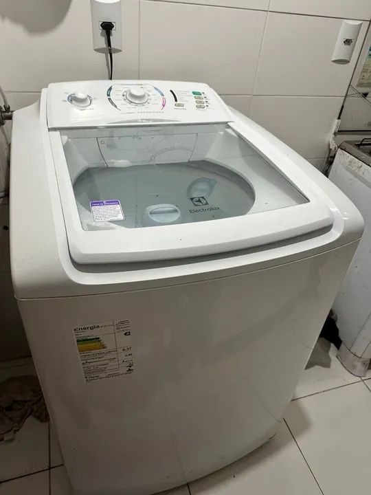 Máquina de Lavar Roupa Electrolux 12kg