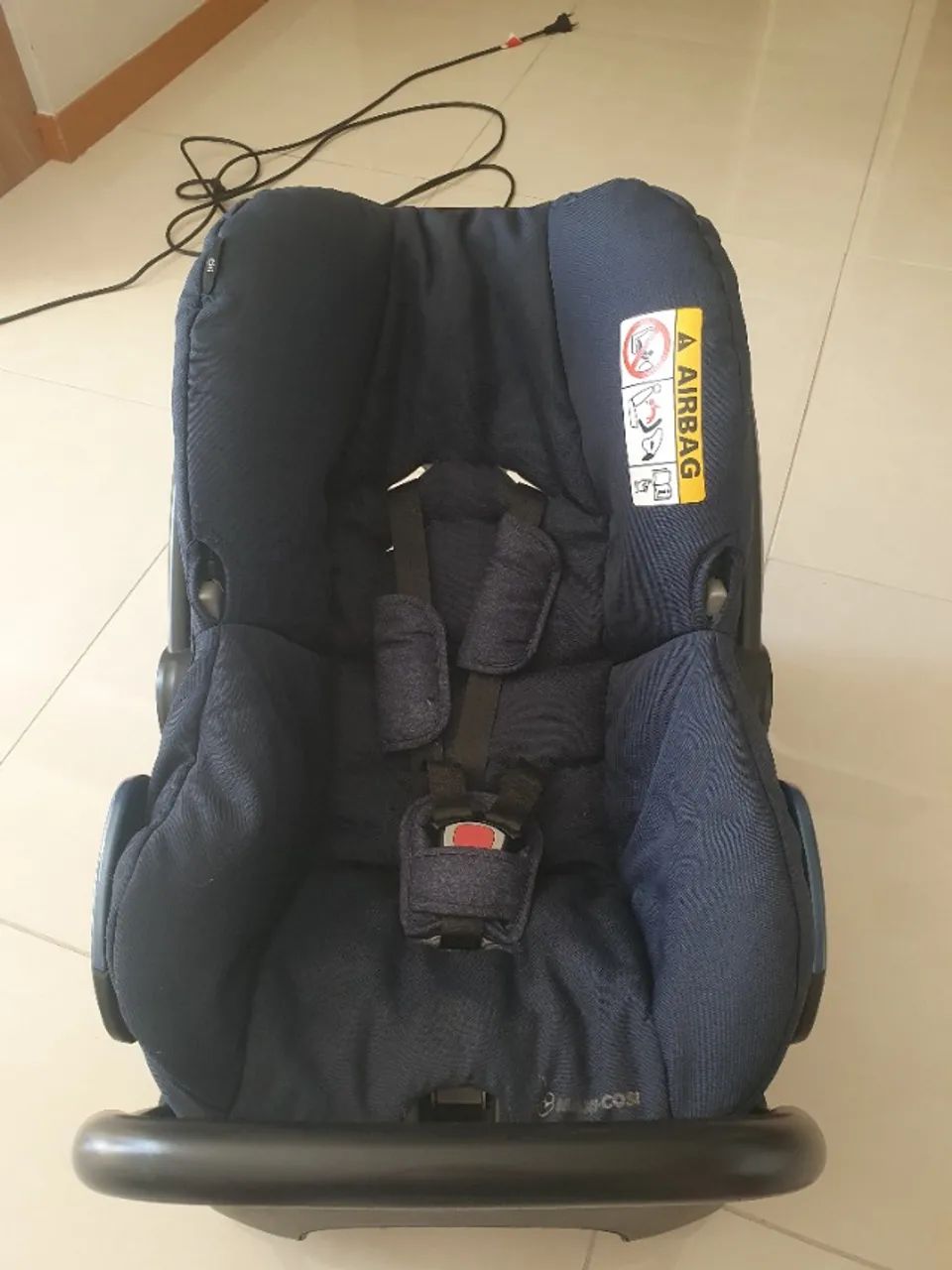 Cadeirinha Bebê conforto Maxi-Cosi + Base - Foto 2