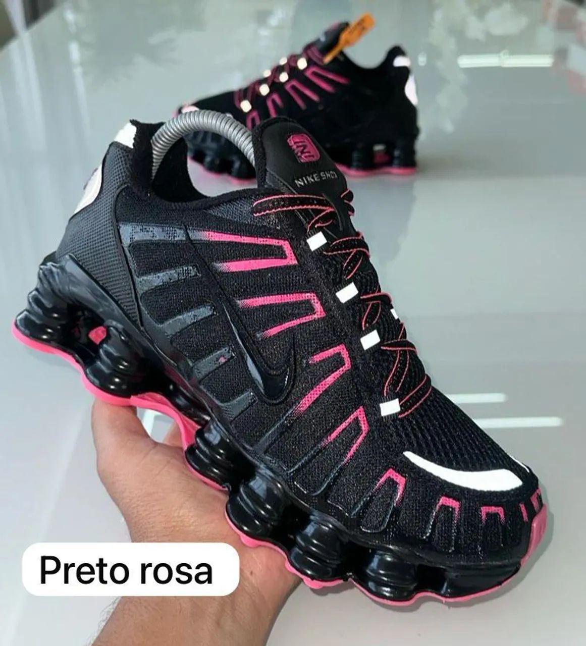 Nike 12 molasPreto e Rosa