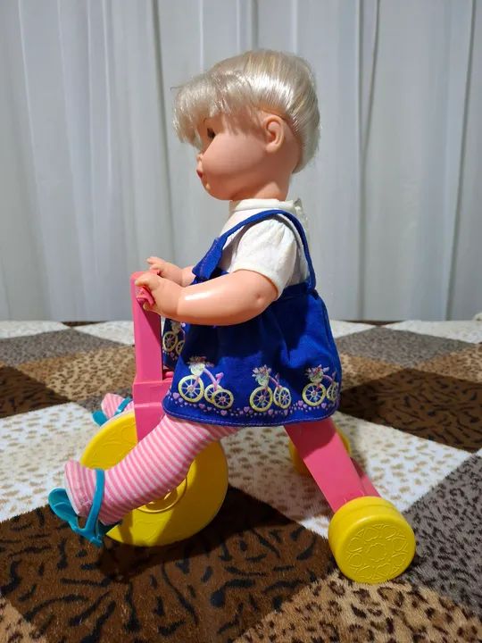 Boneca Tippy com Triciclo - Foto 3