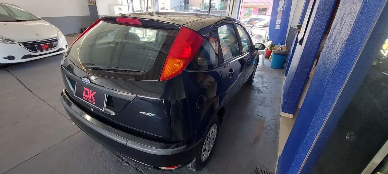 Ford Focus Hatch 1.6 Flex,  ano 2008 - Foto 4