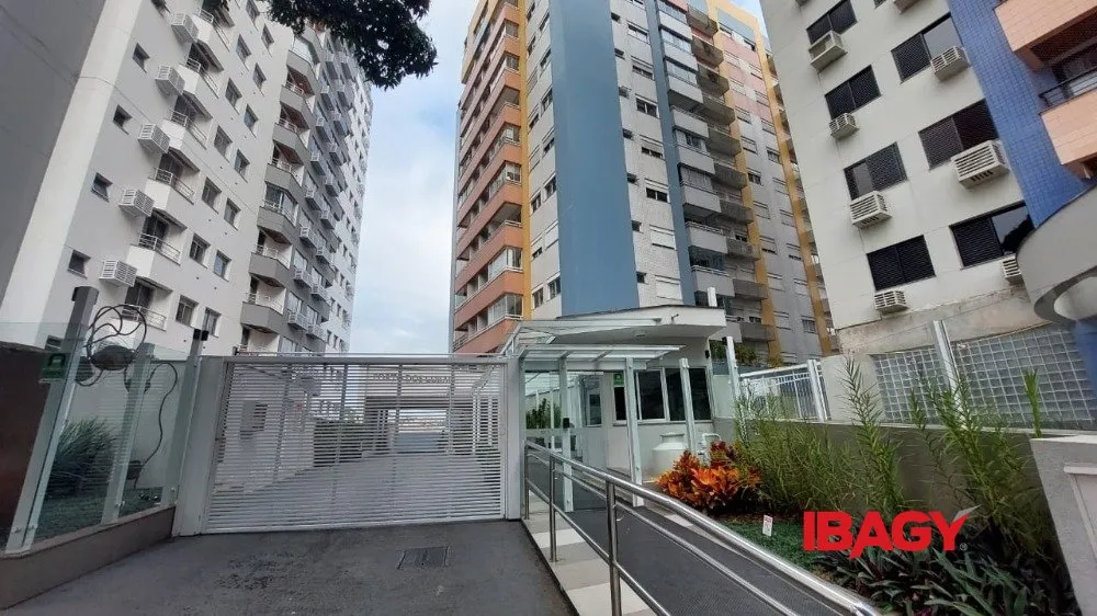 Excelente Apartamento 3 dormitório(s) em Centro - Florianópolis