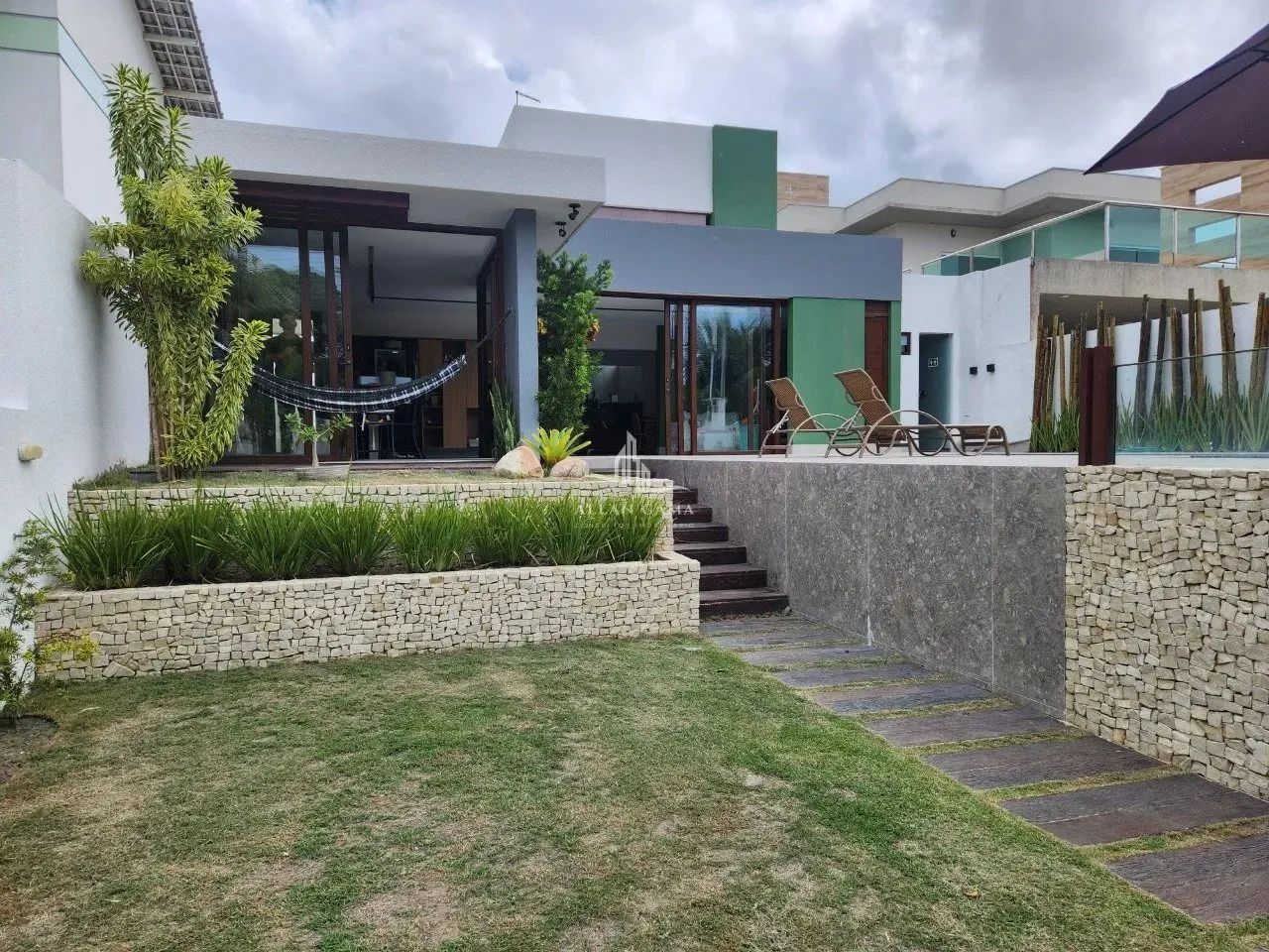 Linda Casa cond. Arquipélago do Sol - Grand Cayman - Alto Padrão - Foto 2