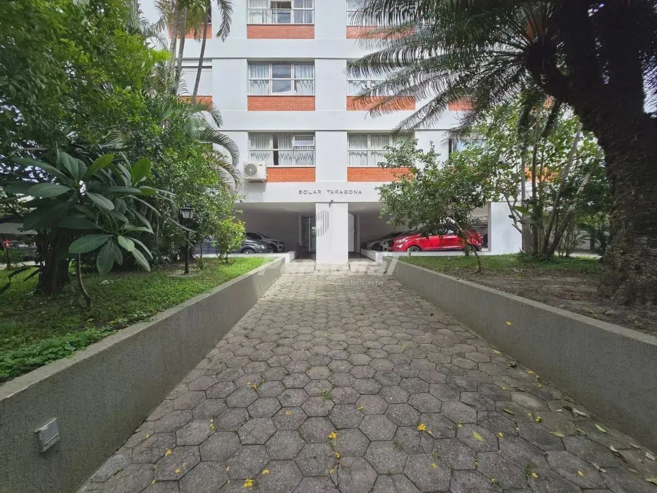 Imóvel para aluguel com 108 metros quadrados com 3 quartos em Centro - Taubaté - SP