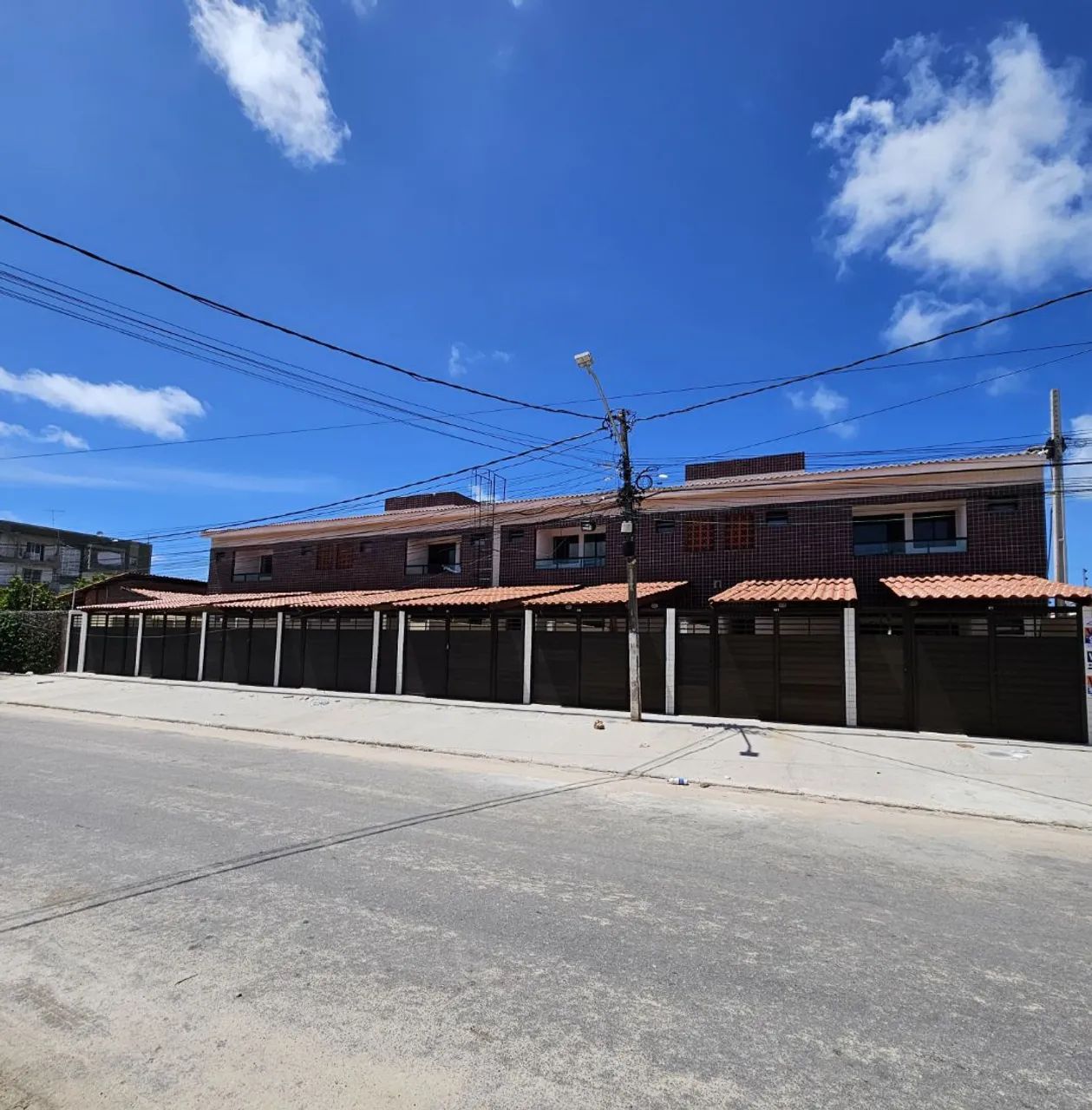 OPORTUNIDADE EM PAU AMARELO PRONTO PRA MORAR PRIVÊ 3Q SENDO 1 SUÍTE RENDA 5.000 A PARTIR! - Foto 2