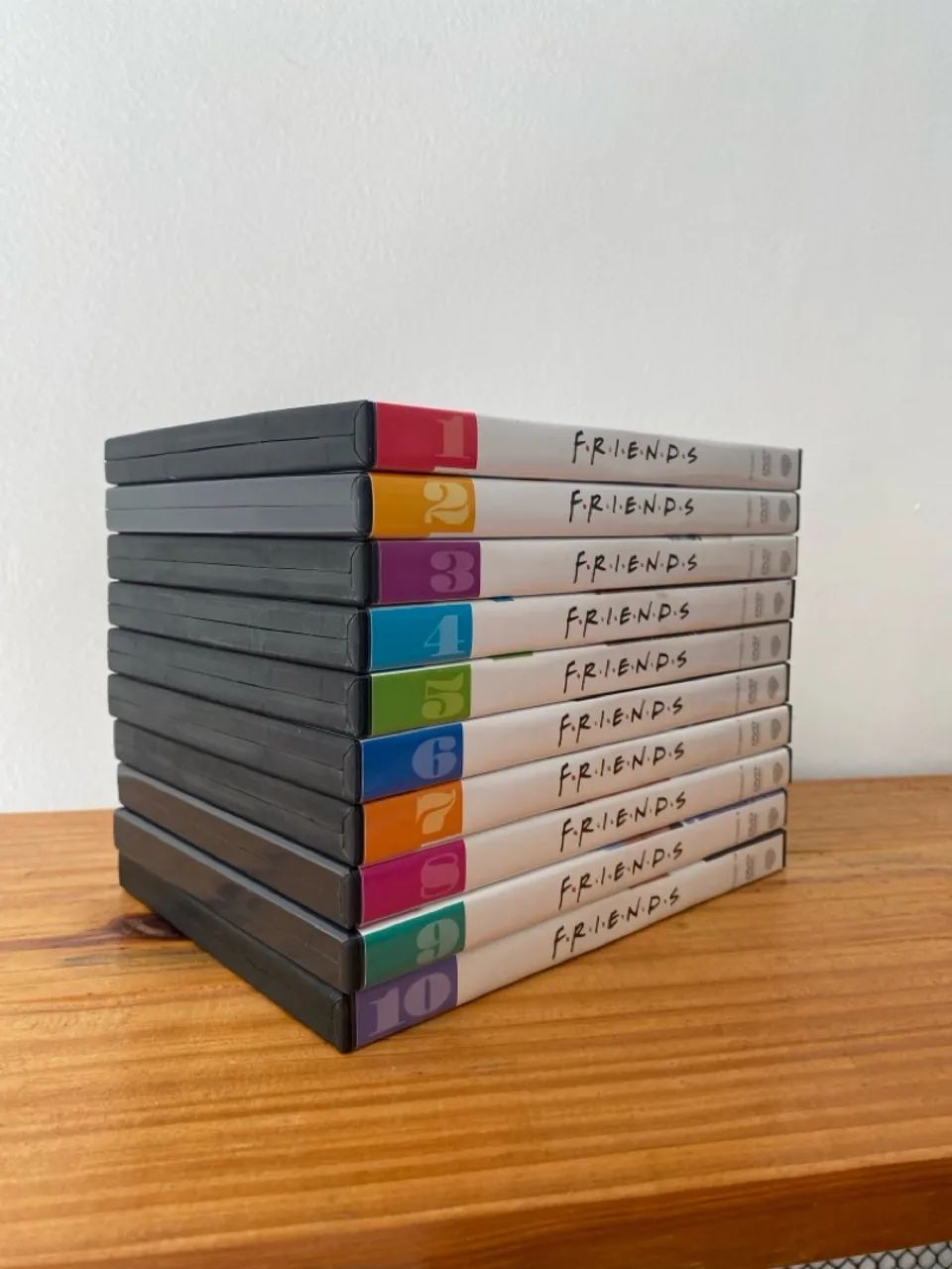 Coleção Completa de DVDs da Série Friends - Foto 4