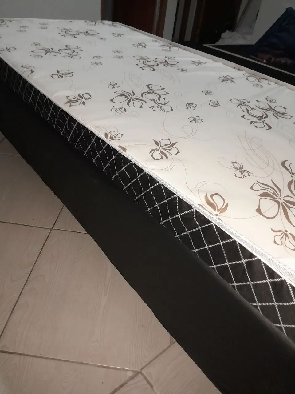 Colchão solteiro + base cama 