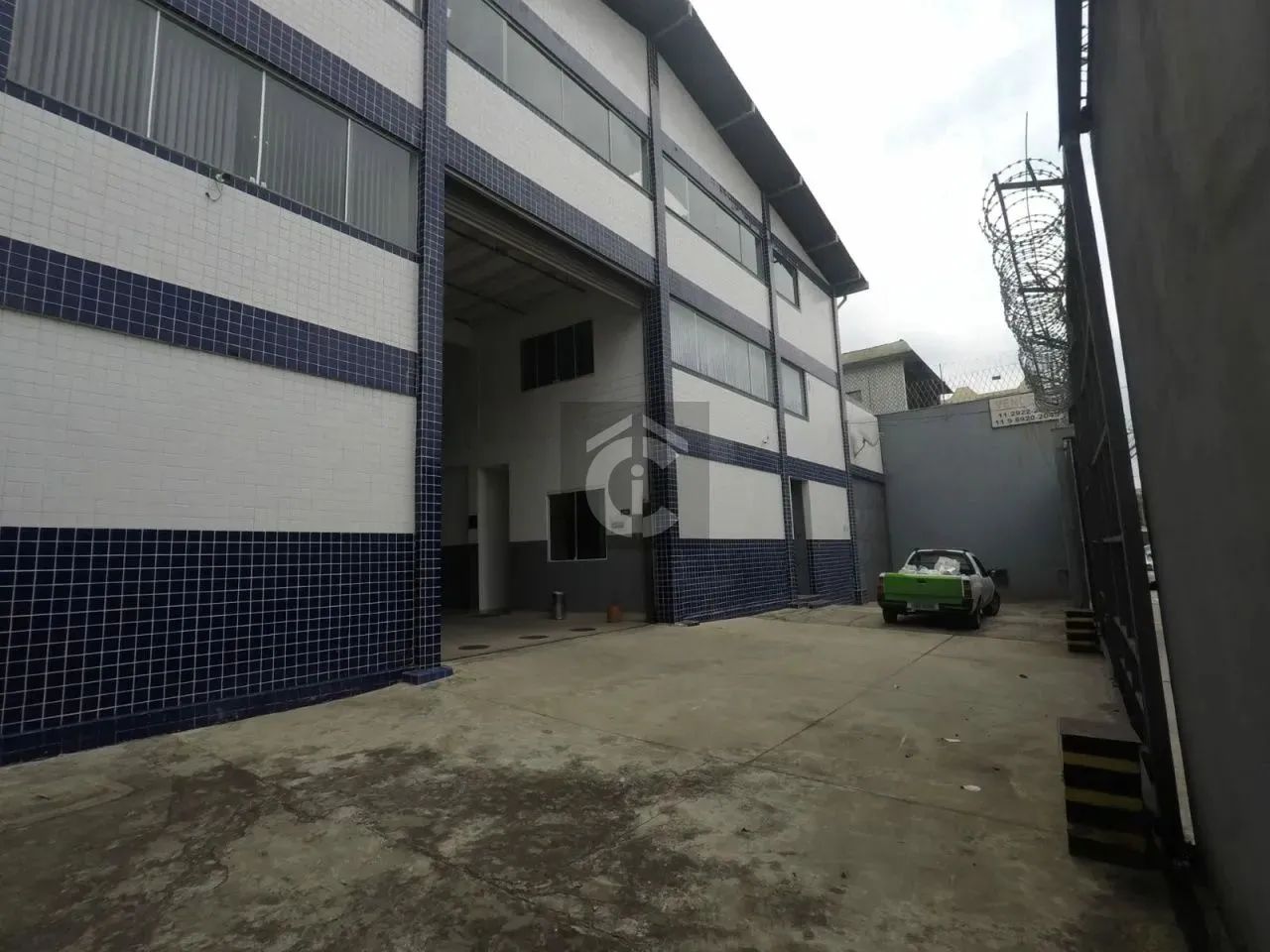Galpão à venda, 2500m², entrada para caminhão, escritório e elevador - Mooca. - Foto 4
