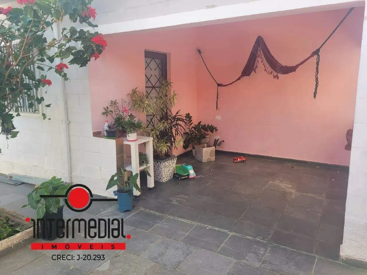 Casa para locação com 3 dormitórios - Jardim Primavera