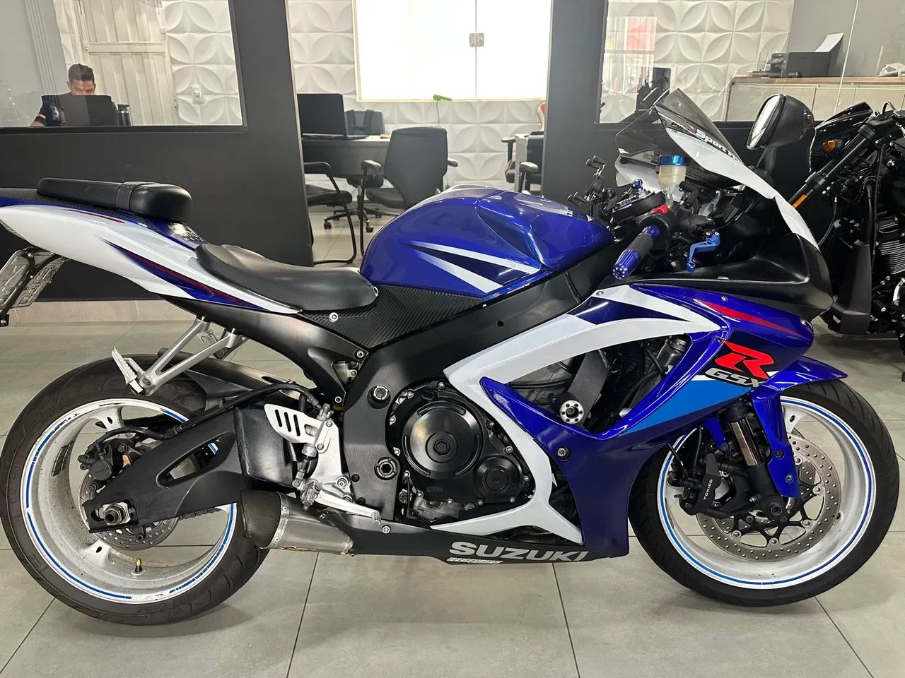 GSX -R750 SRAD 