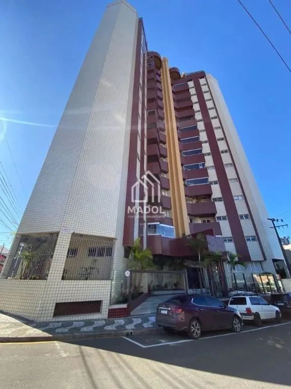 Apartamento à Venda em Centro, Ponta Grossa - PR