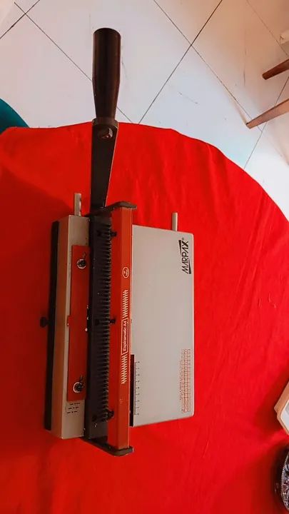 Máquina de Furar Papel Marpax - Foto 2