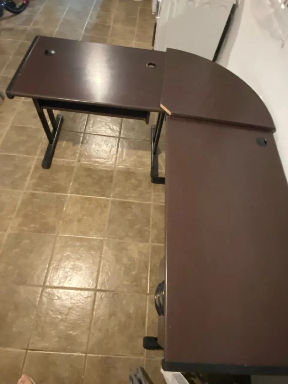 Escrivaninha em L com Design Moderno