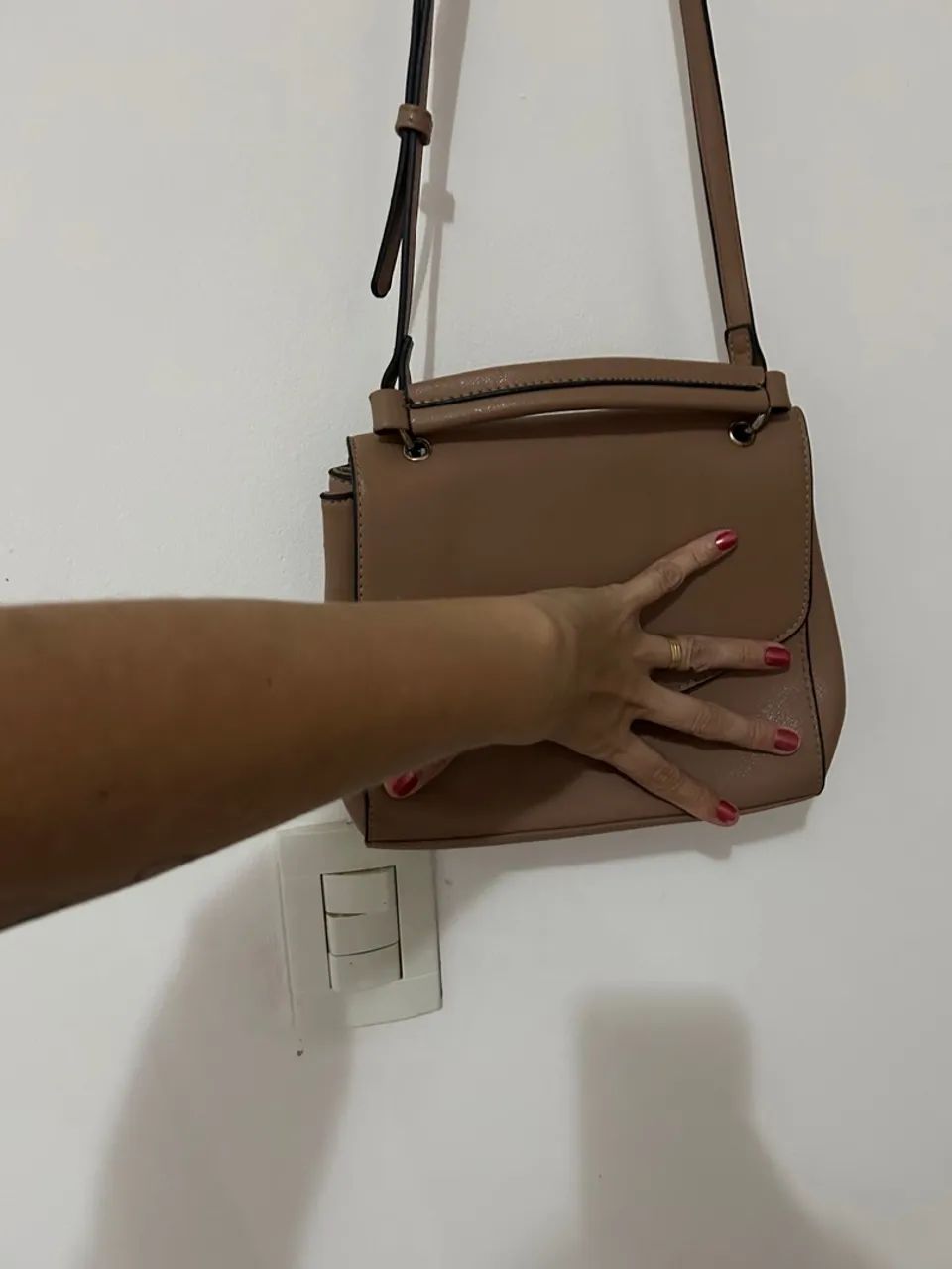 Bolsa de Ombro em Tom Neutro - Foto 3
