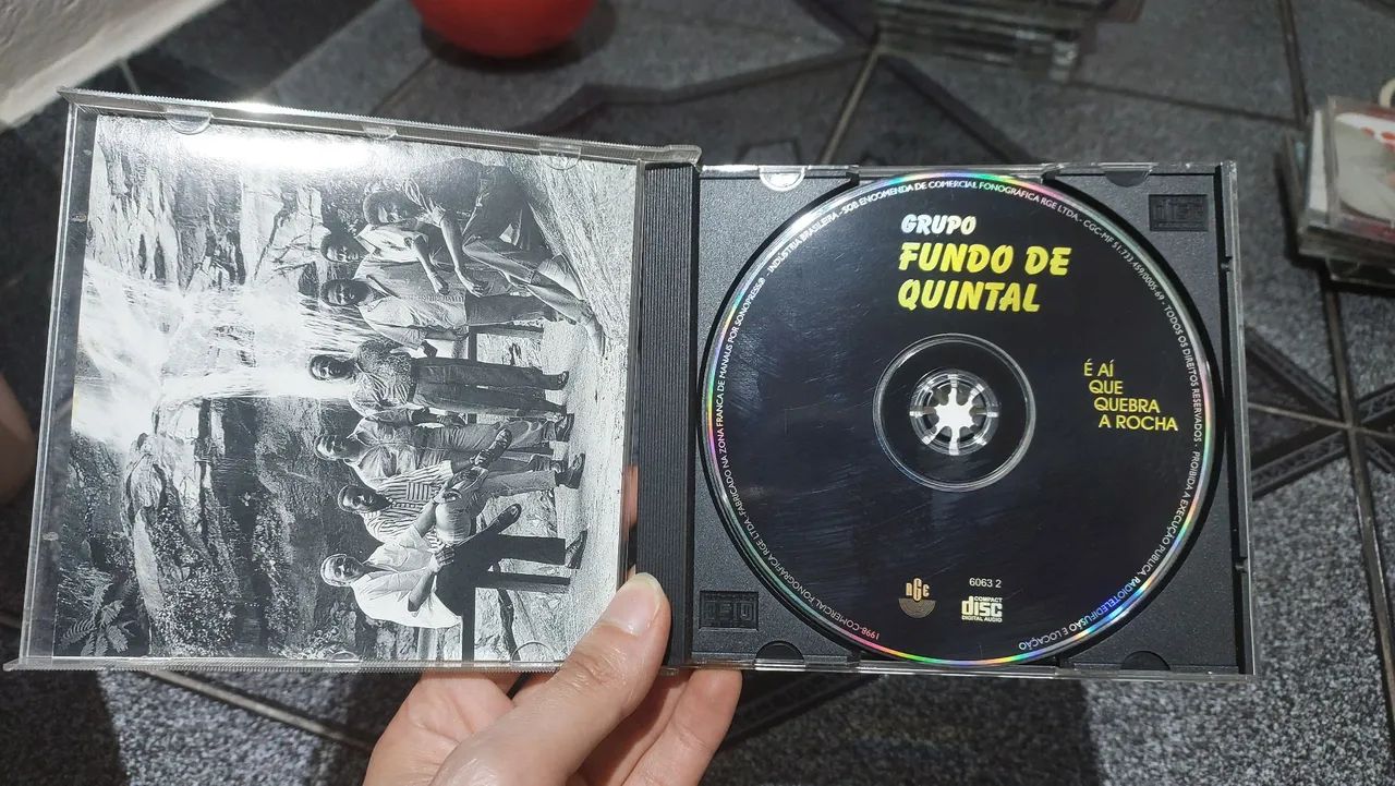 CD original Grupo Fundo de Quintal - Foto 2