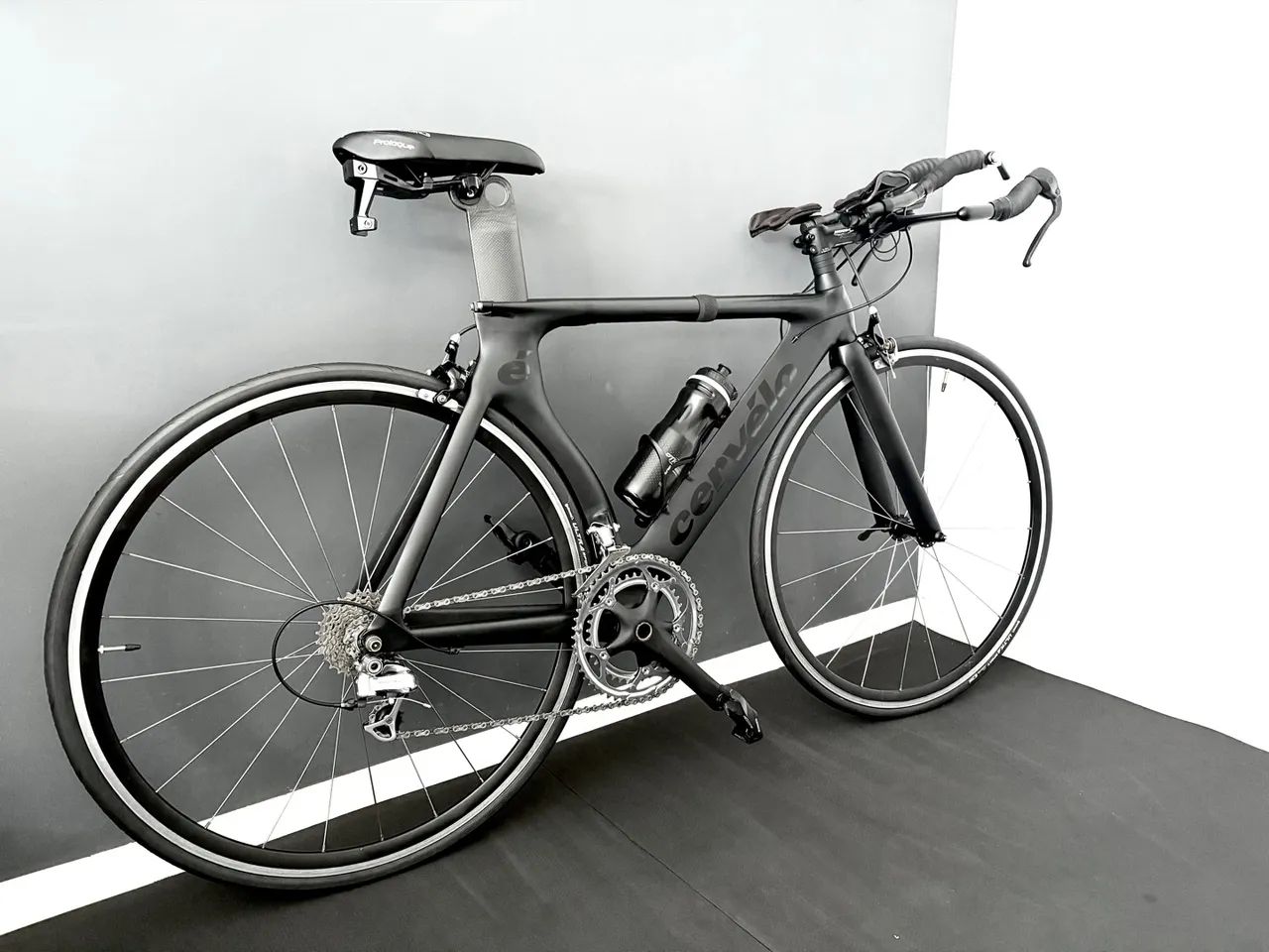 Bicicleta Cervelo P3 TT Carbono - Tamanho 51 - Foto 2
