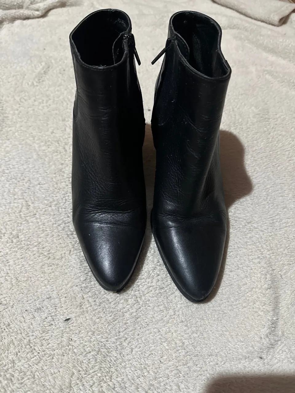 Botas de couro pretas