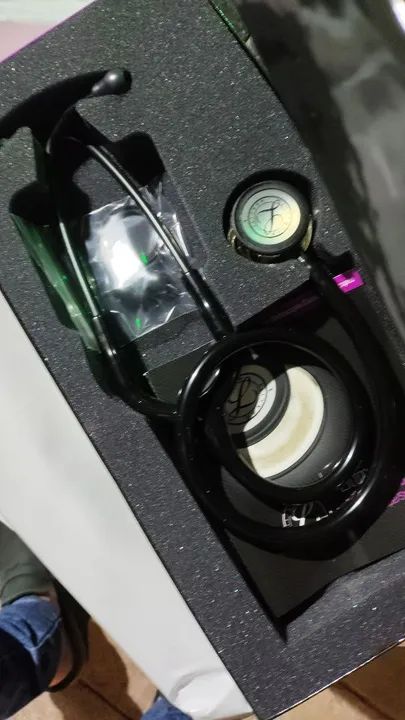 Estetoscópio Littmann Classic III da 3M novo - Foto 4