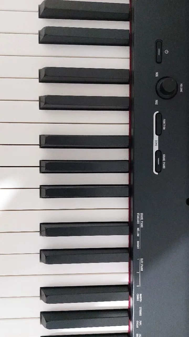 Piano casio cdp s100 - pouco uso, com pedal sustain, todos os cabos originais + cabo MIDI. - Foto 5