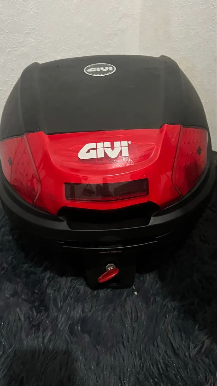 Baú Givi zero