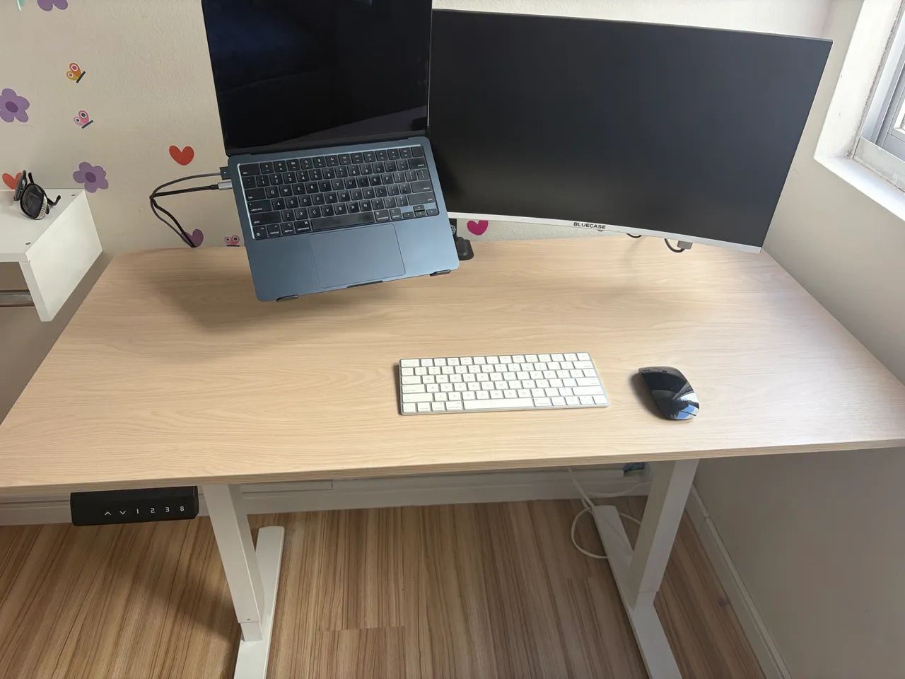 Vendo mesa de escritório com regulagem automática de altura - Foto 4