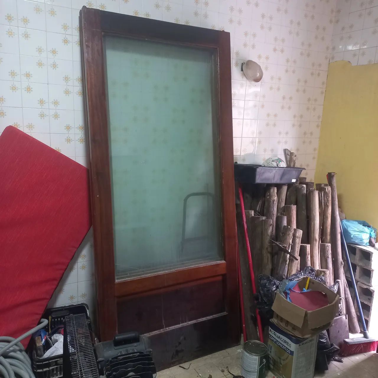 Porta de Correr Feita de madeira e vidro - Foto 3