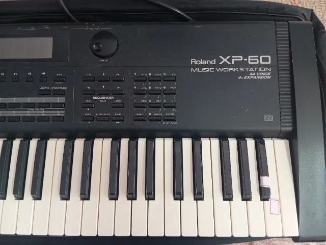 Teclado sintetizador Roland XP 60 - Instrumentos musicais - Centro