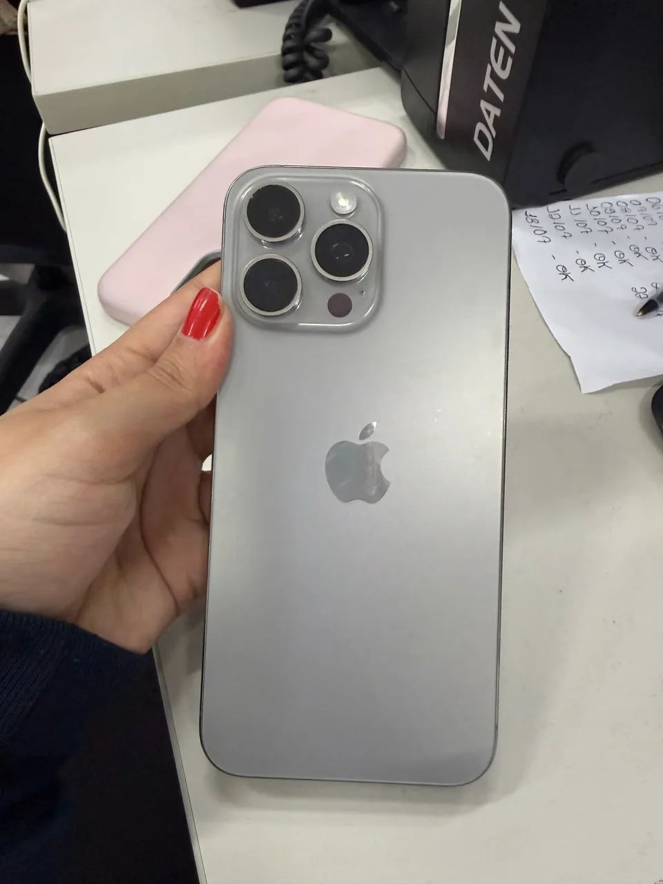 IPHONE 15 PRO MAX 256 - Foto 4