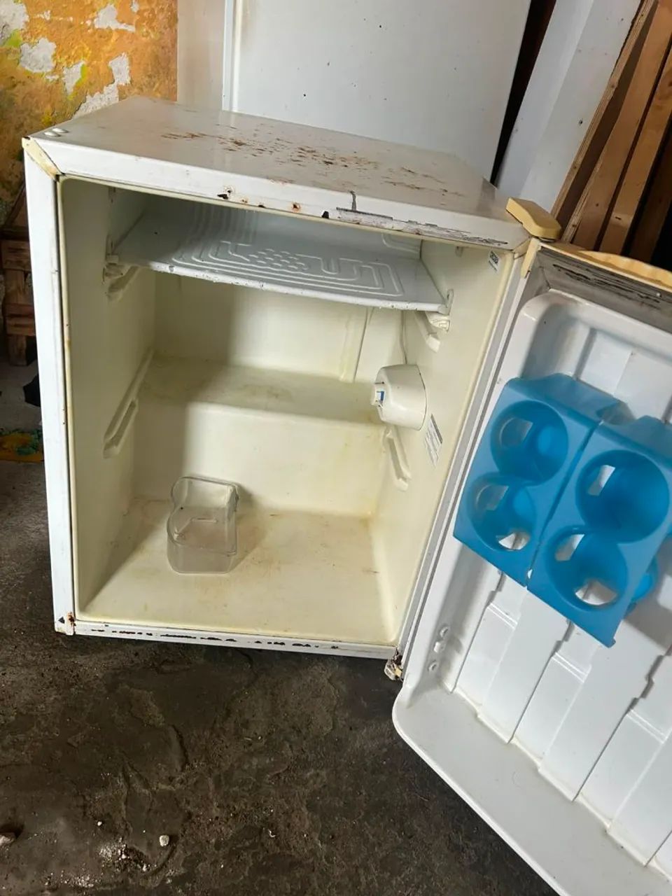 Vende - se frigobar  - Foto 2