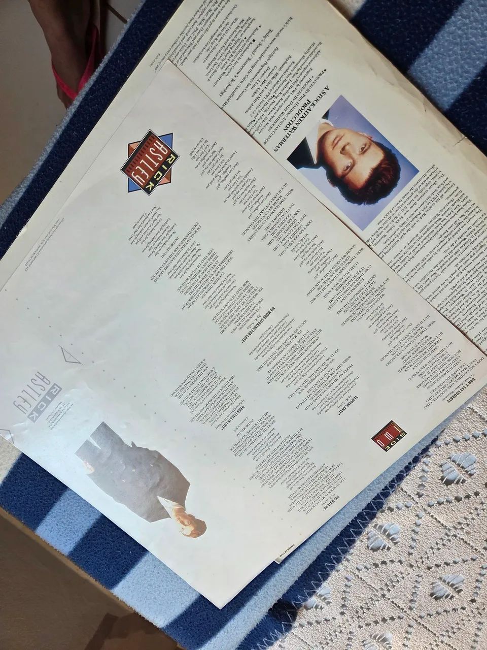LP Vinil - RICK ASTLEY - Whenever you need somebody + LP Carly Simon - Coming Around again - Foto 4