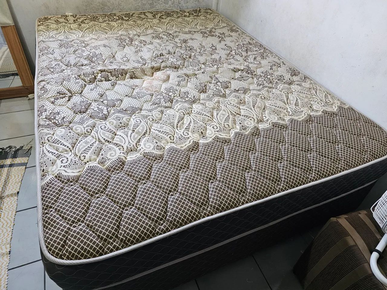 Vende - se cama box em perfeito estado de conservação.  - Foto 2
