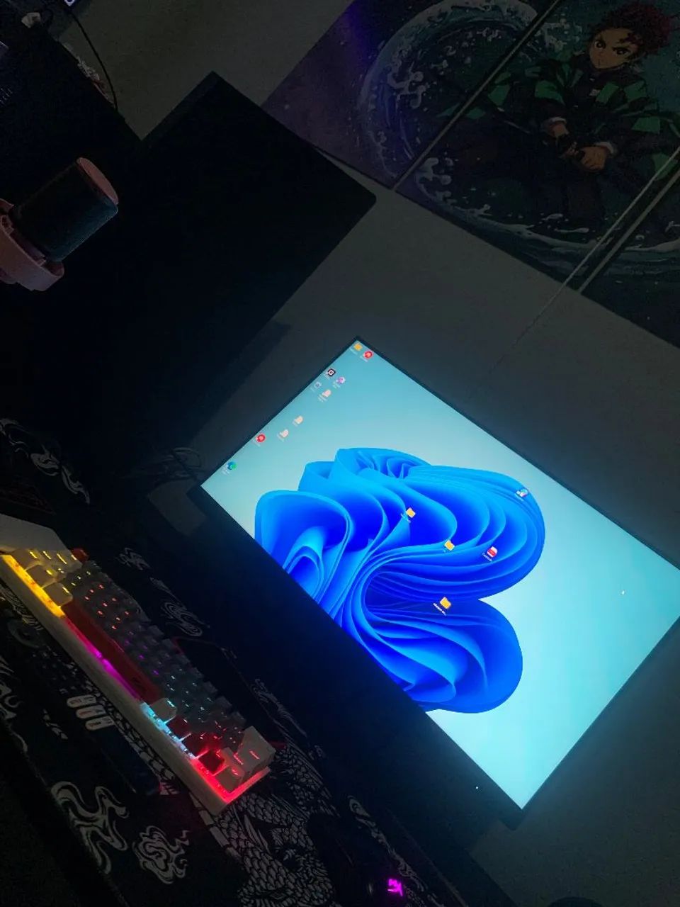 Monitor AOC 200HZ 0.3ms 24p - Foto 3