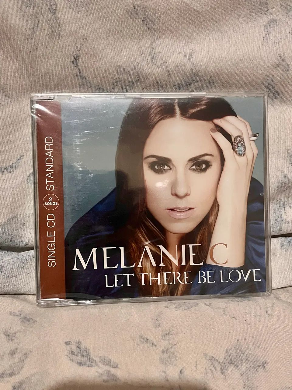 Melanie C - Single Let There Be Love