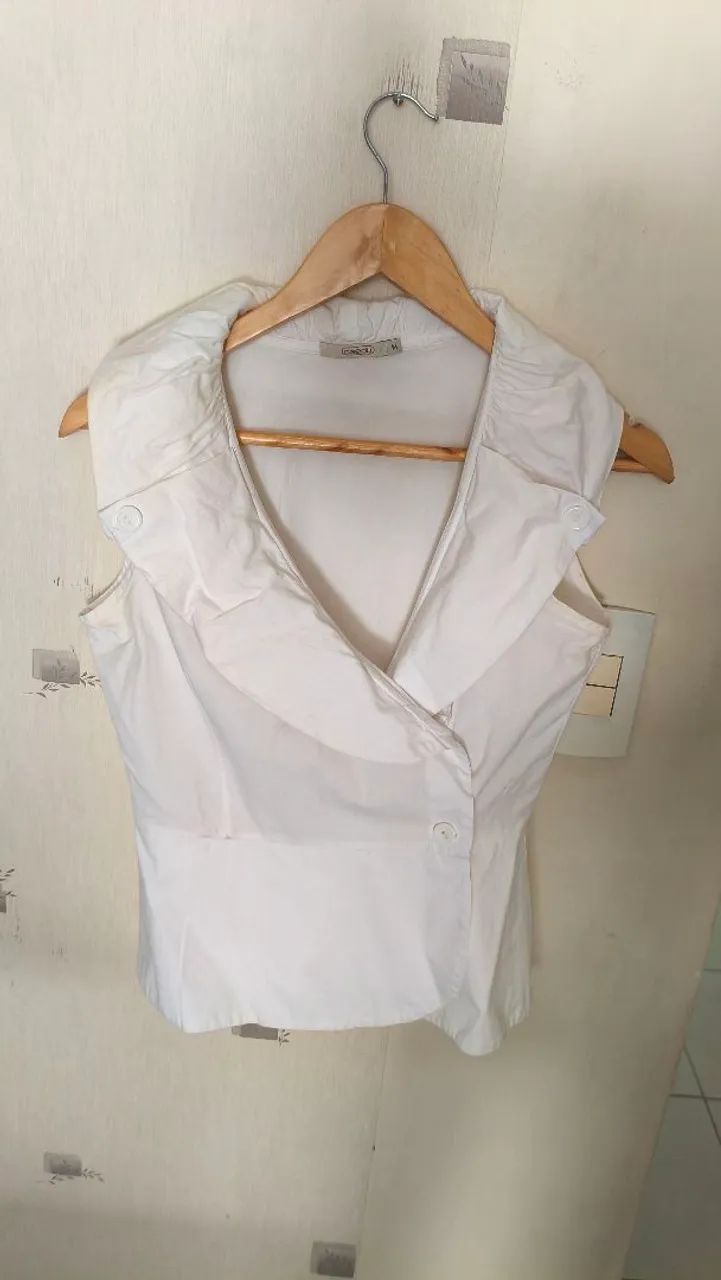 CAEDU BLUSA TRANSPASSADA ALGODÃO TAM M  - Foto 2