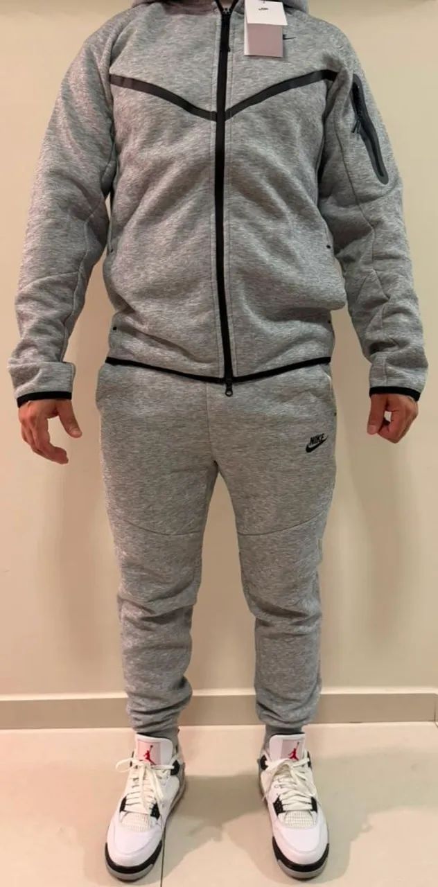 Conjunto Nike  teec fleece cinza tamanho M - Foto 5