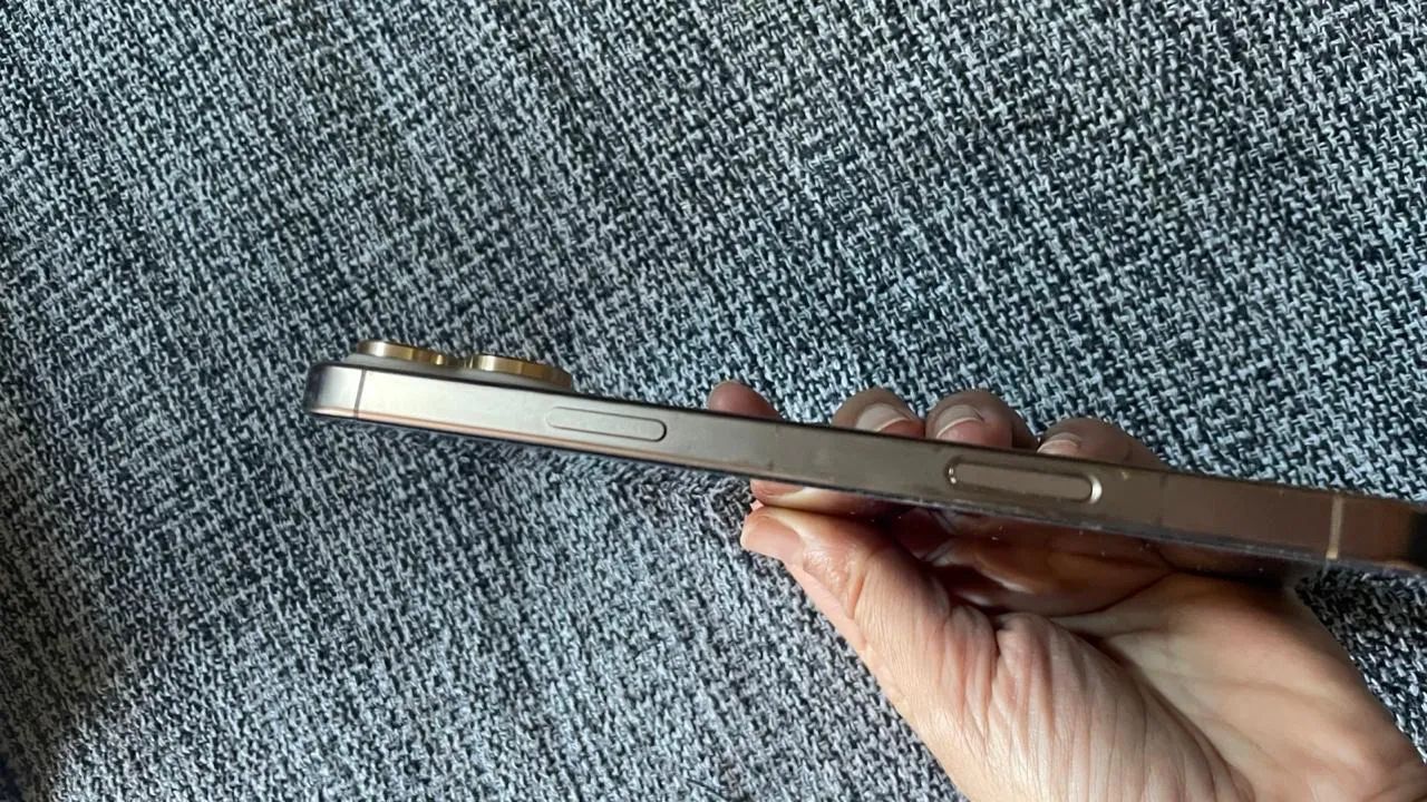 iPhone 16 PRO MAX 256 - Foto 2