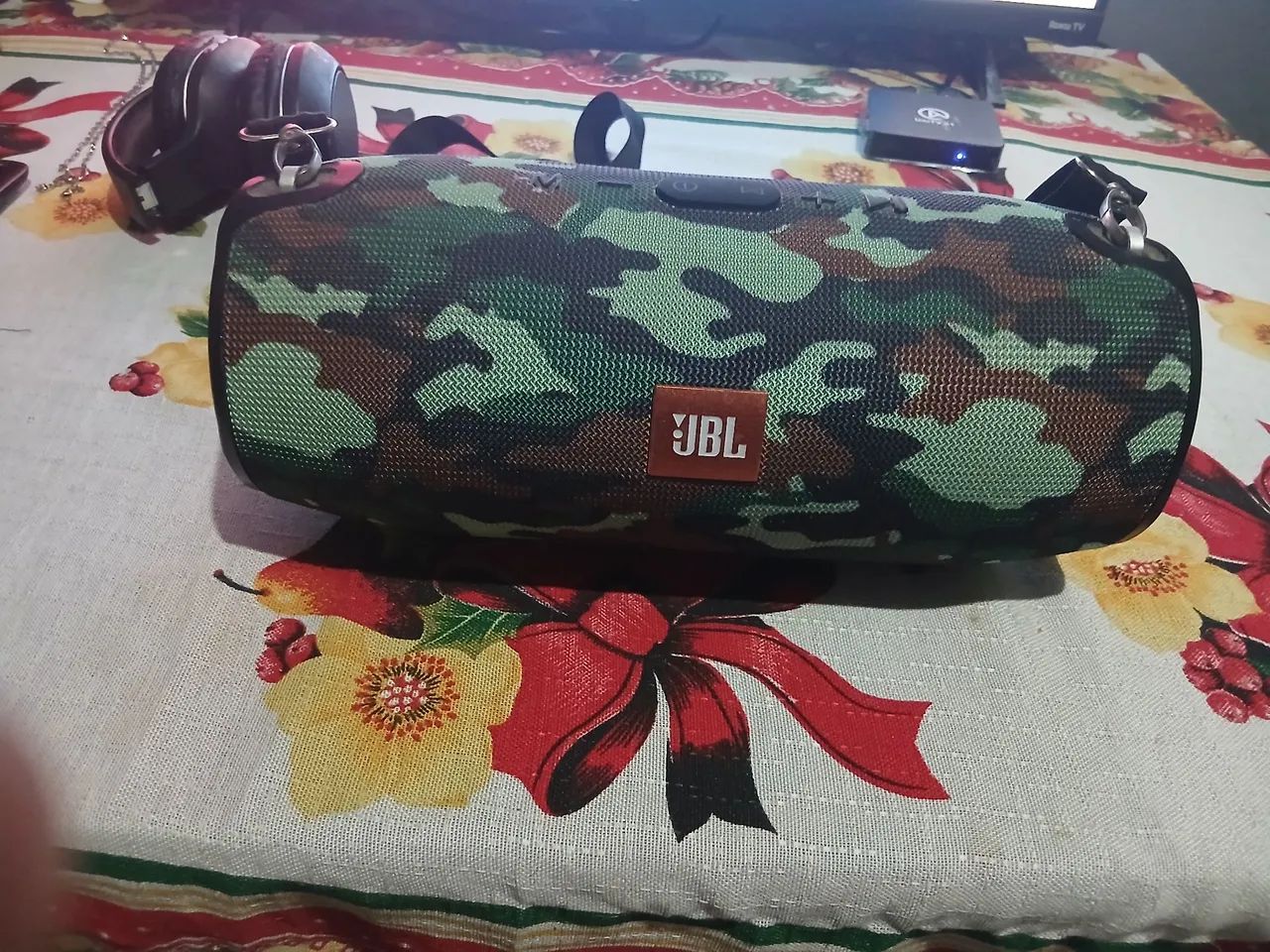 Vendo uma caxinha de show 120 reas - Foto 2