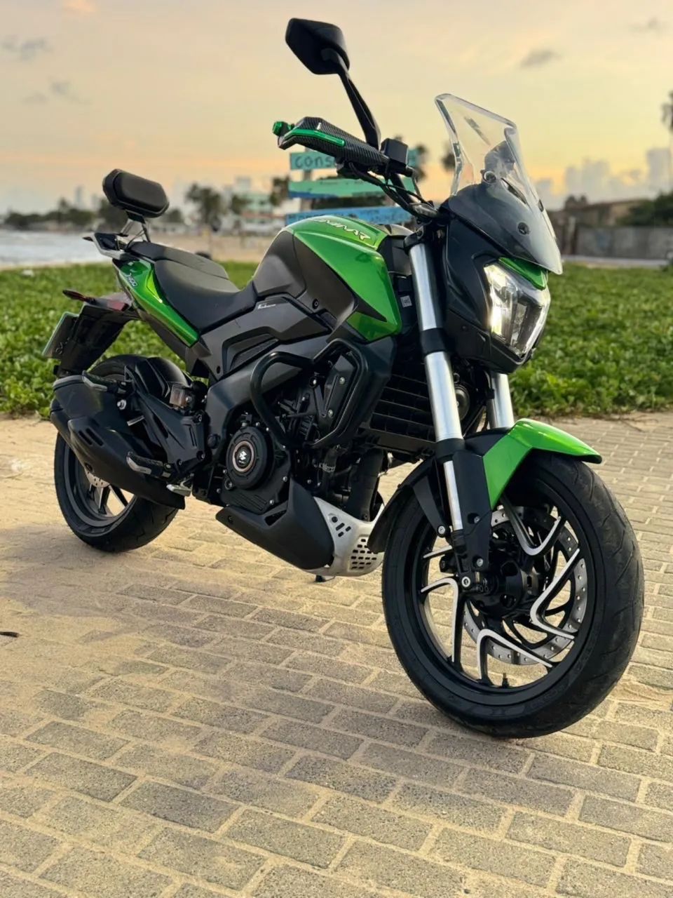 Bajaj Dominar 400 - Foto 5