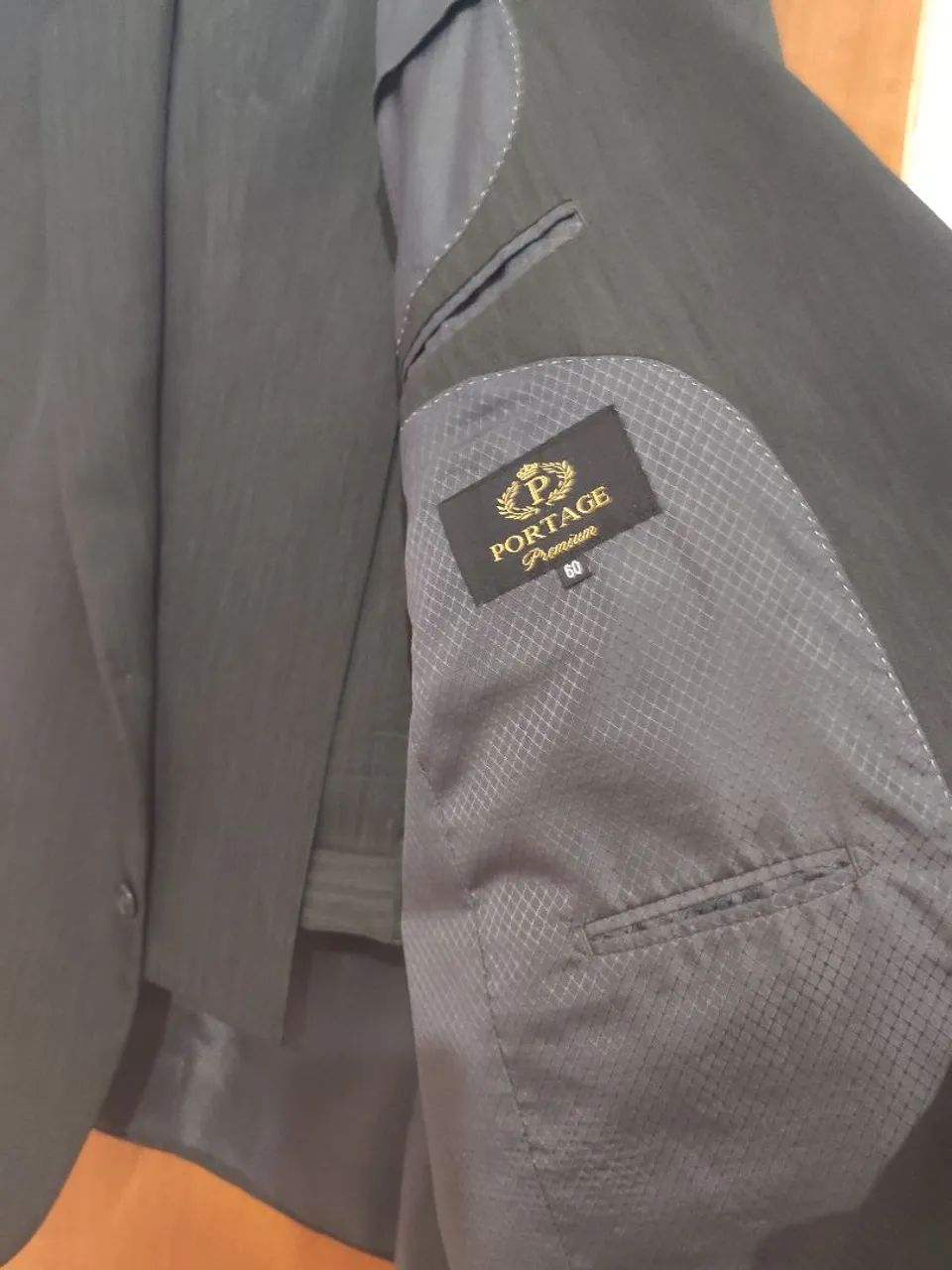 Vendo Terno PORTEGE PREMIUM, Cor Cinza. - Foto 2