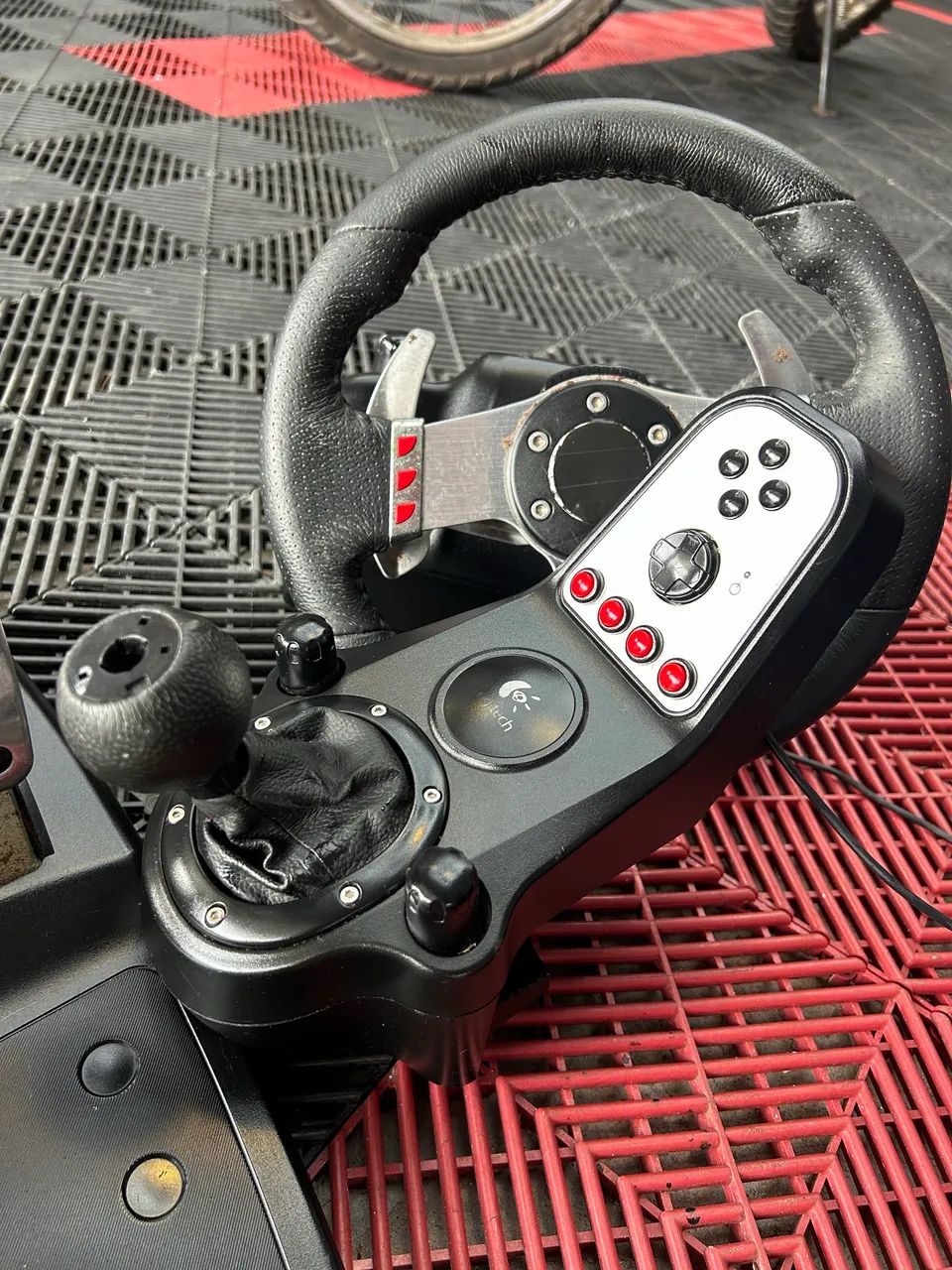 Volante G27 - Foto 3