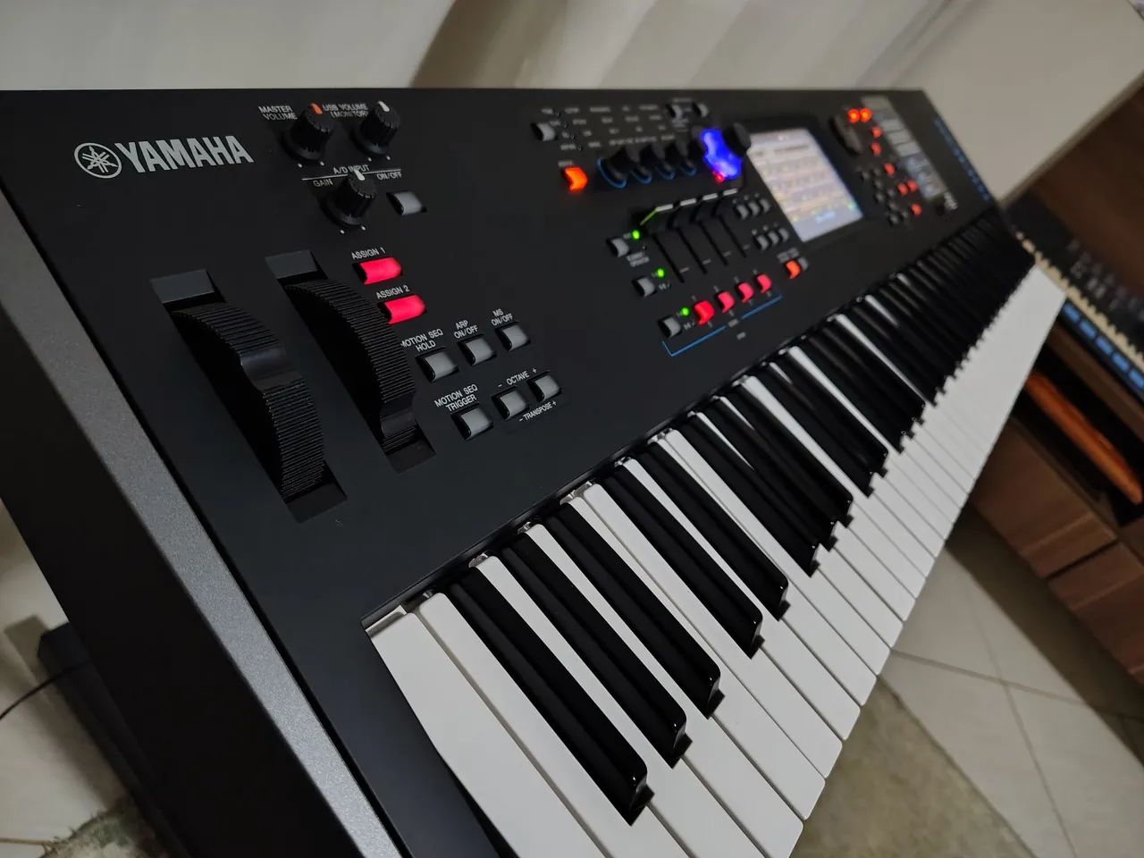 Yamaha MODX7 - Em 6x sem juros! - Foto 3