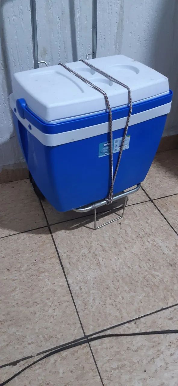 Caixa térmica 34L + carrinho de transporte 