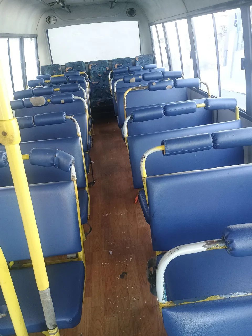 Micro-ônibus 2004 - Foto 5