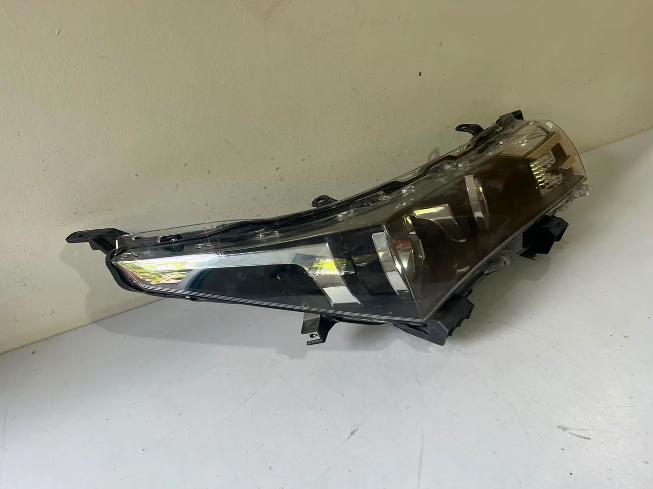 Farol direito Corolla 2015/2016/2017 - Foto 2