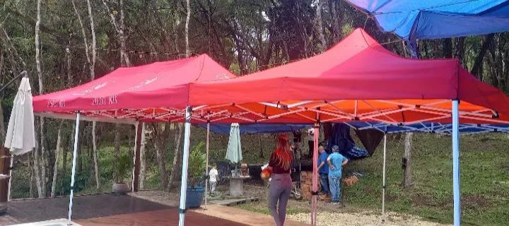 Aluguel de tendas 6x3 e 3x3 cadeiras e mesas  - Foto 5