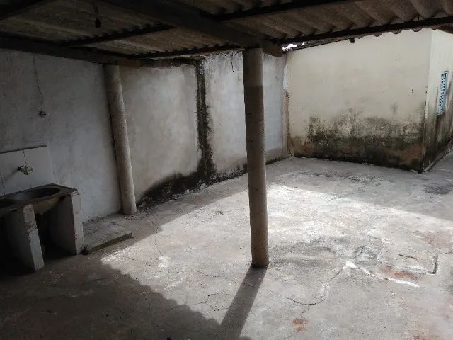 Barração 2 quartos proximo ao shopping passeio das aguas - Foto 4